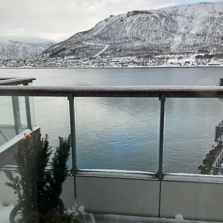 Ocean View Seafront Apartamento *